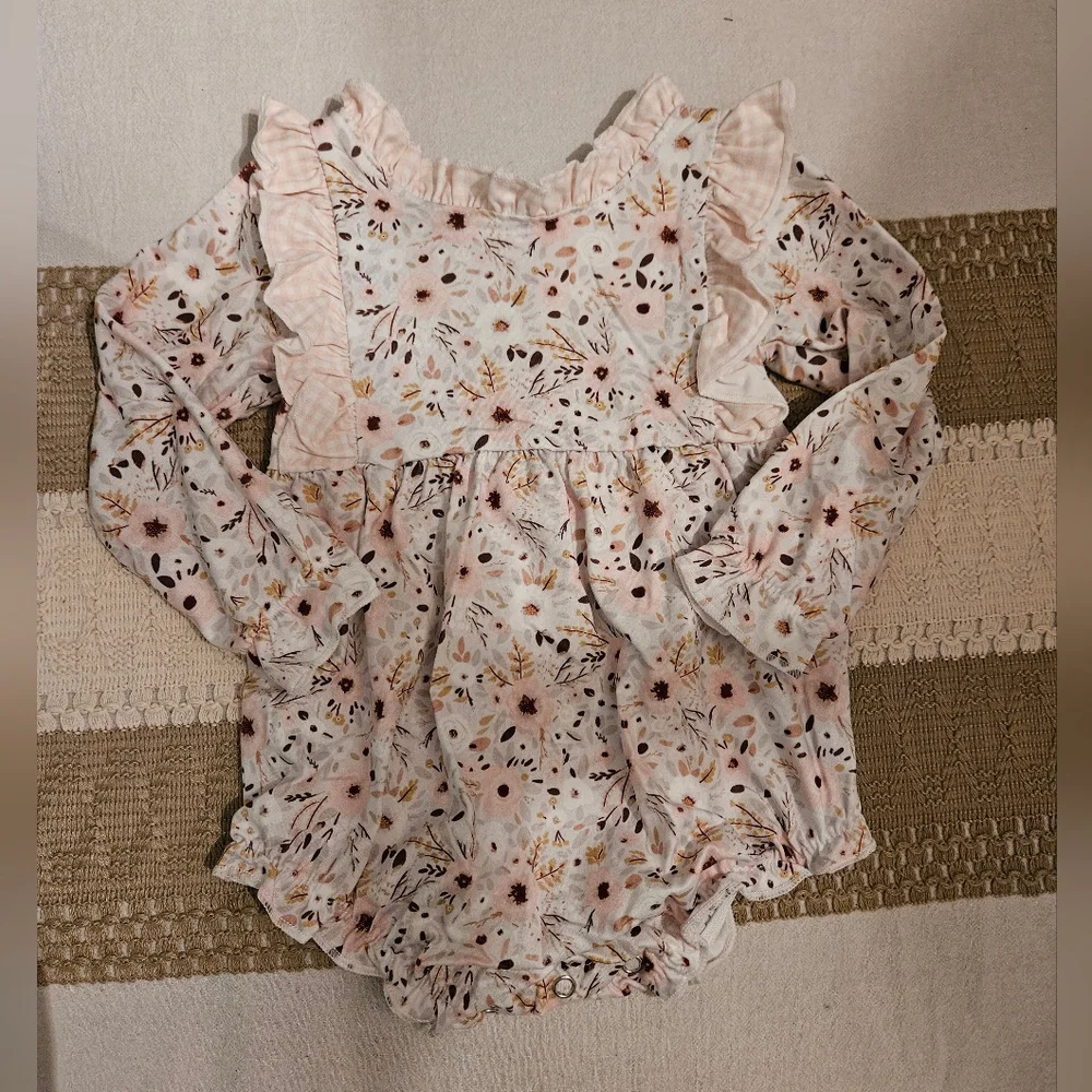 Sassy Kids Floral Ruffle Bubble Sz 6-12M
